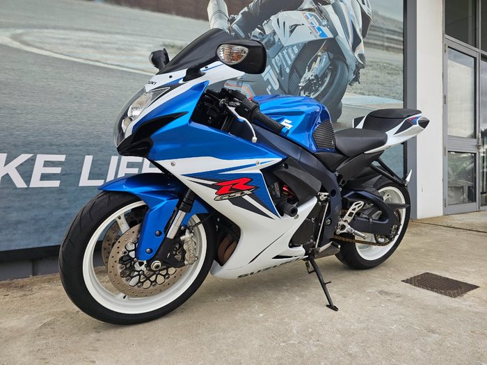 2011 Suzuki GSX-R600 Blue