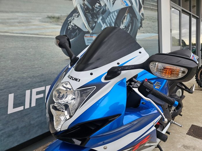 2011 Suzuki GSX-R600 Blue