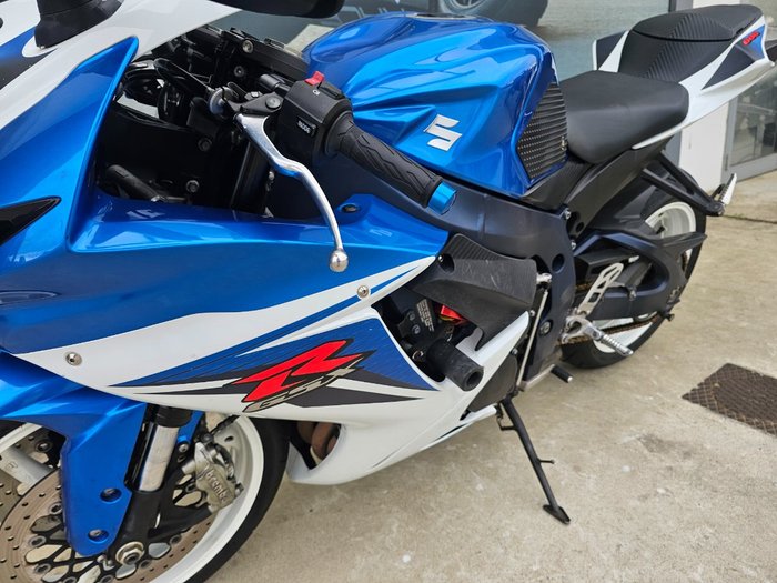 2011 Suzuki GSX-R600 Blue