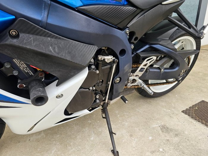 2011 Suzuki GSX-R600 Blue