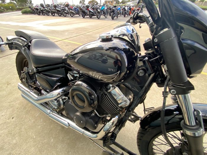 2018 Yamaha XVS650 V-STAR CUSTOM Black