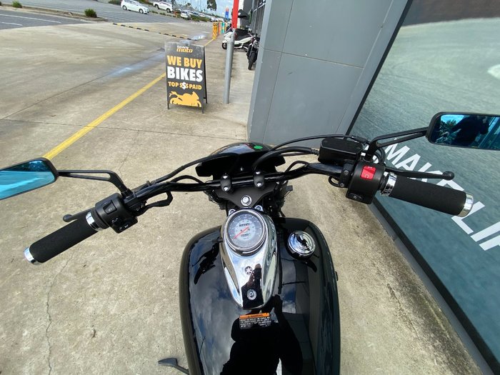 2018 Yamaha XVS650 V-STAR CUSTOM Black