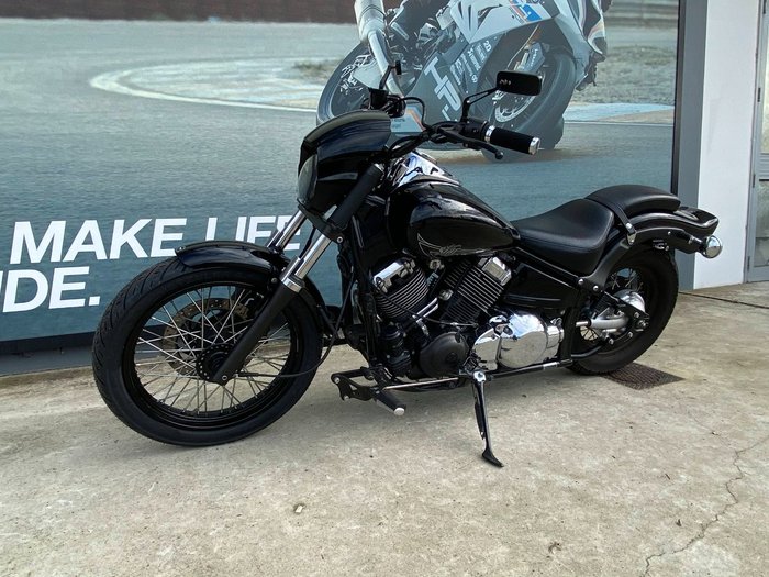 2018 Yamaha XVS650 V-STAR CUSTOM Black