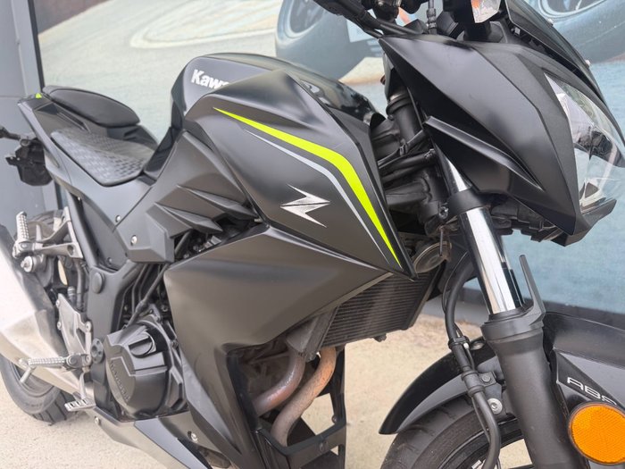 2018 Kawasaki Z300 ABS SE (LAMS) Black