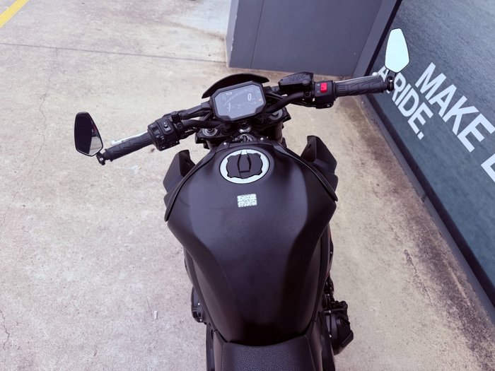 2021 Kawasaki Z900 SUPERNAKED (ZR900) Red