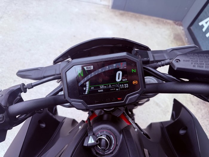 2021 Kawasaki Z900 SUPERNAKED (ZR900) Red