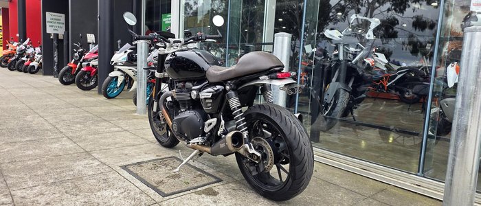2022 Triumph Speed Twin 1200 Speed Twin Black