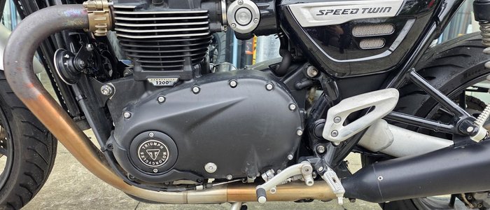 2022 Triumph Speed Twin 1200 Speed Twin Black