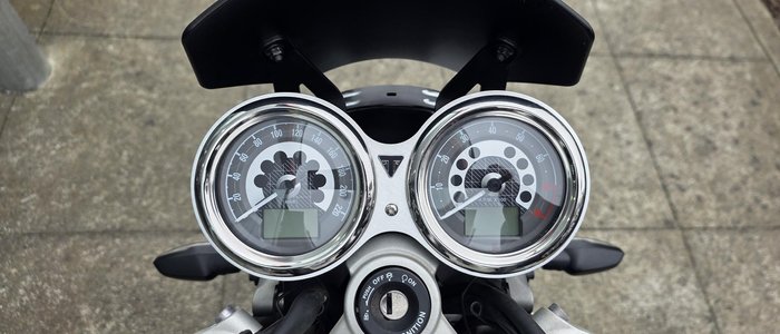 2022 Triumph Speed Twin 1200 Speed Twin Black