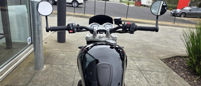 2022 Triumph Speed Twin 1200 Speed Twin Black