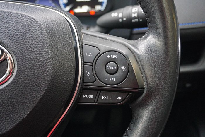 2023 Toyota RAV4 XSE