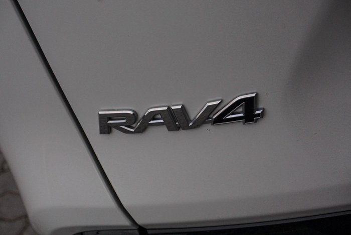 2023 Toyota RAV4 XSE