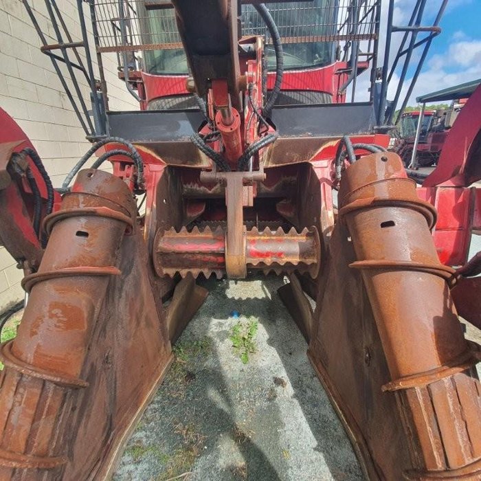 2016 Case IH Cane Harvester 8800 Austoft