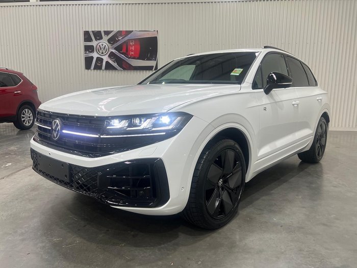 2026 Volkswagen Touareg 210TDI Wolfsburg Edition