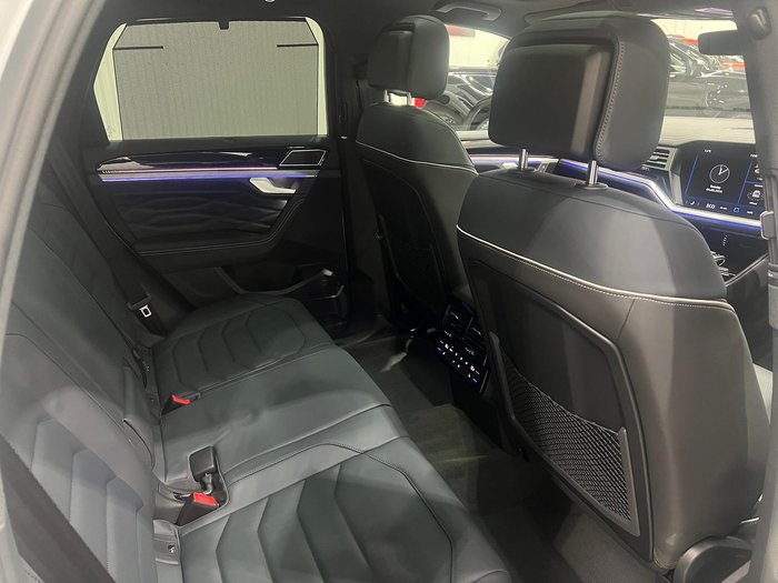2026 Volkswagen Touareg 210TDI Wolfsburg Edition