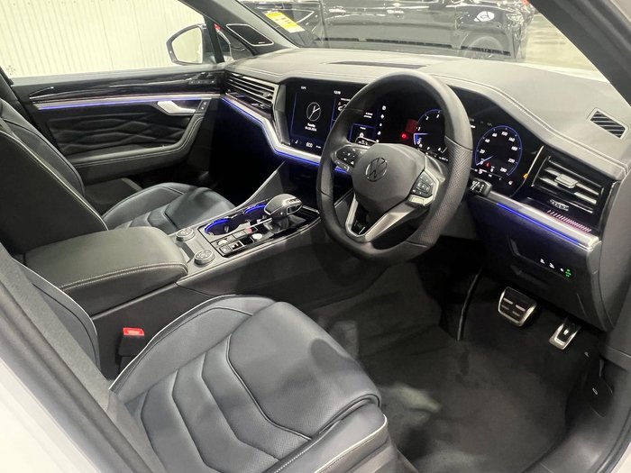 2026 Volkswagen Touareg 210TDI Wolfsburg Edition