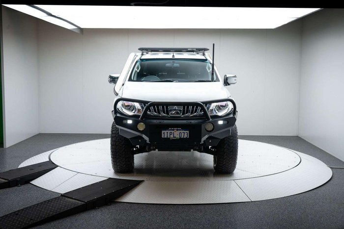 2016 Mitsubishi Triton