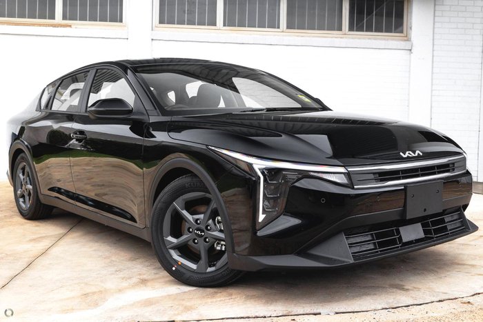 2026 Kia K4 S
