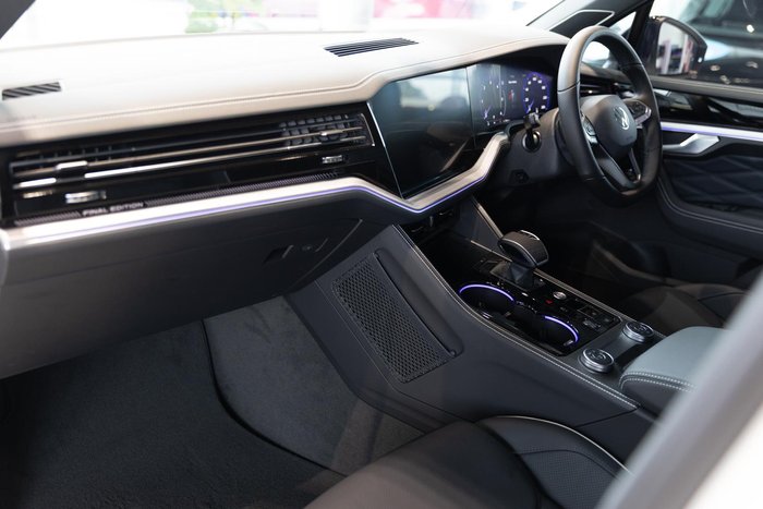 2026 Volkswagen Touareg 210TDI Wolfsburg Edition