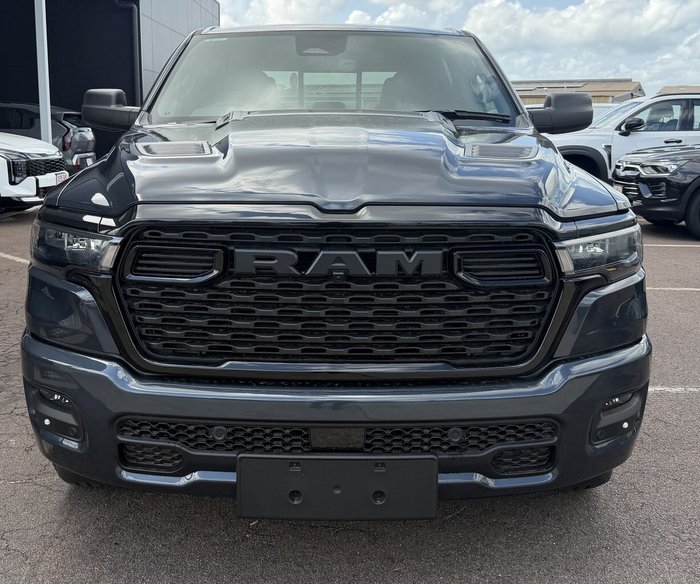 2026 Ram 1500 Express Black Edition Hurricane SO