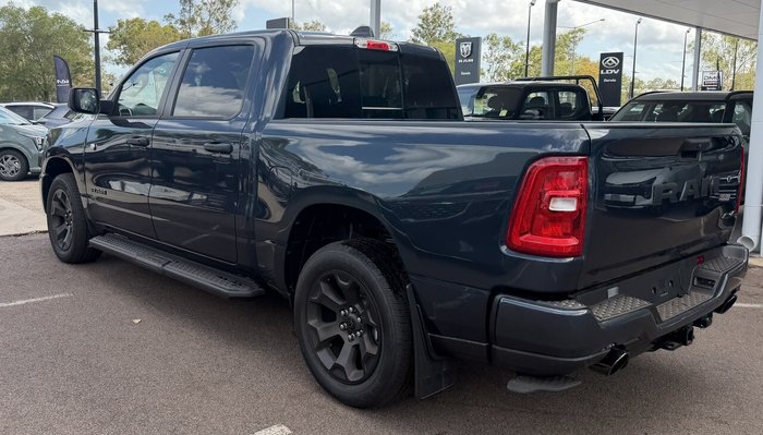 2026 Ram 1500 Express Black Edition Hurricane SO