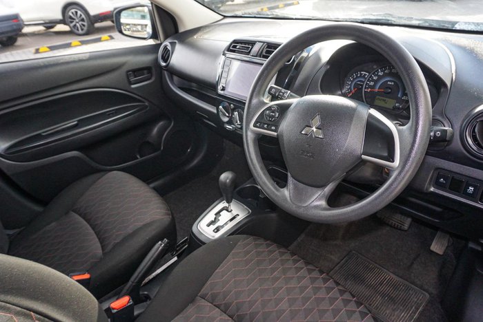 2021 Mitsubishi Mirage ES