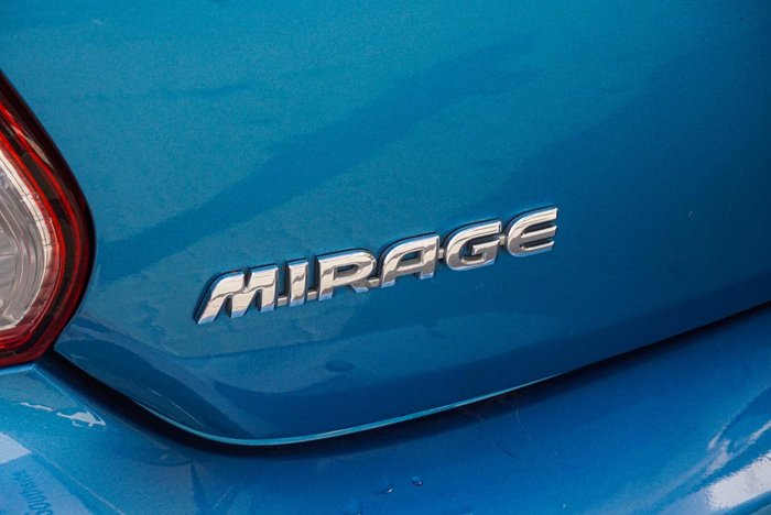 2021 Mitsubishi Mirage ES
