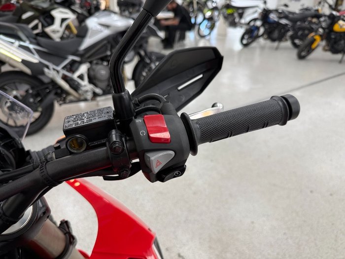 2025 Honda CRF300LRA RALLY Red