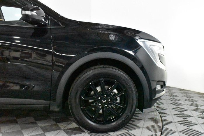 2024 Mahindra XUV700 AX7L Black Edition