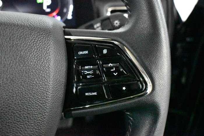 2024 Mahindra XUV700 AX7L Black Edition