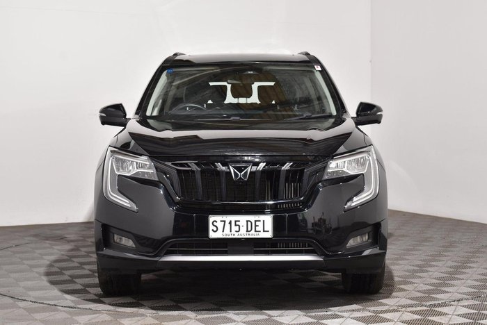 2024 Mahindra XUV700 AX7L Black Edition