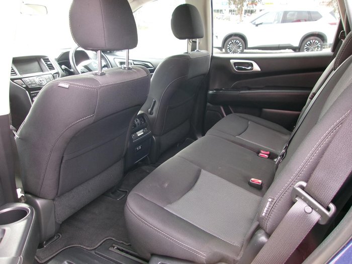2019 Nissan Pathfinder ST+
