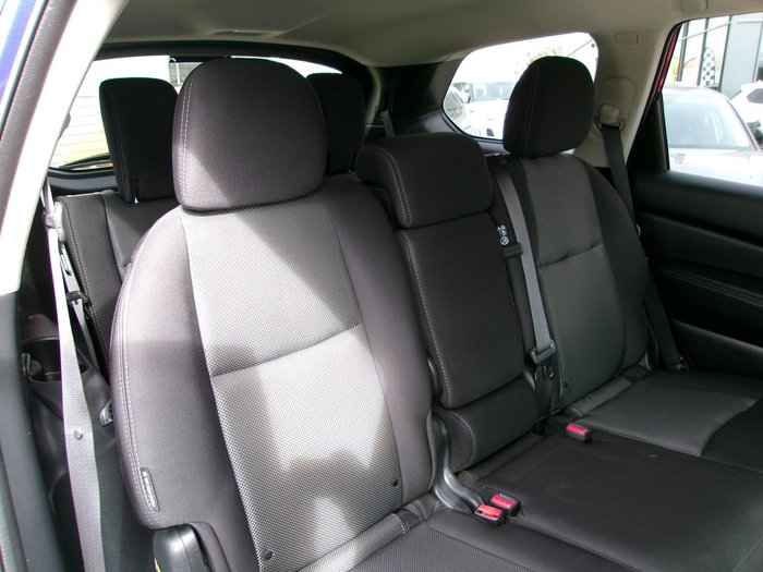 2019 Nissan Pathfinder ST+