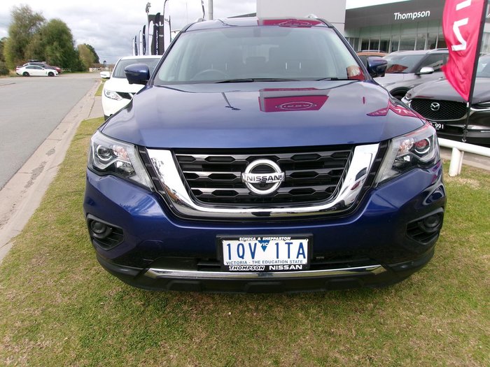 2019 Nissan Pathfinder ST+