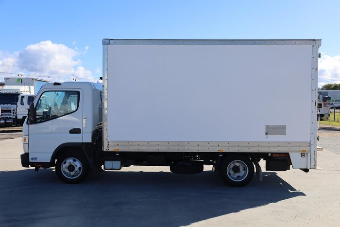 2021 Fuso Canter