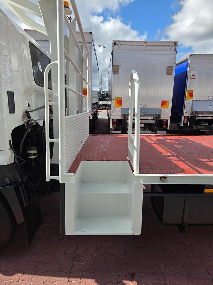 2013 Hino Fc 1022-500 Series 5 Ton Tray And Rops