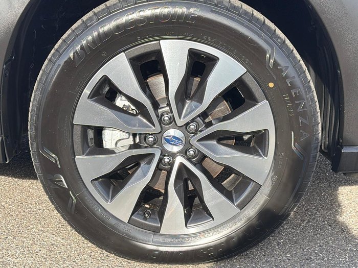 2025 Subaru Outback AWD Touring XT