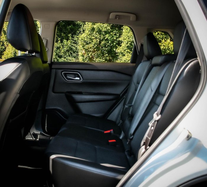 2024 Nissan X-TRAIL ST-L