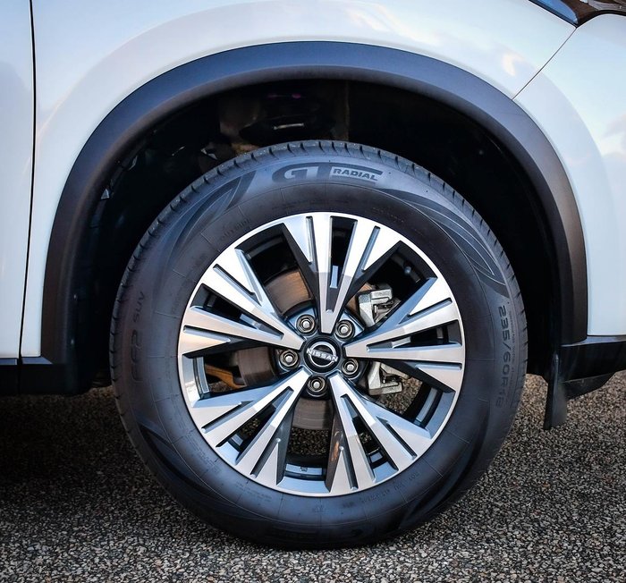2024 Nissan X-TRAIL ST-L