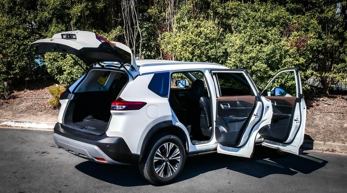 2024 Nissan X-TRAIL ST-L