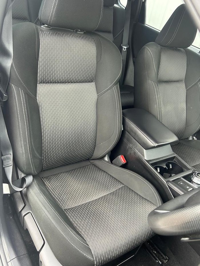 2023 Mitsubishi Outlander ES