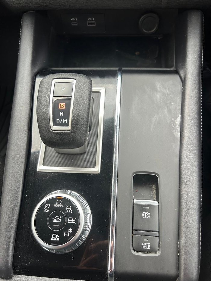 2023 Mitsubishi Outlander ES