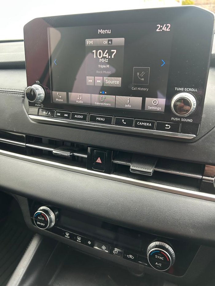 2023 Mitsubishi Outlander ES