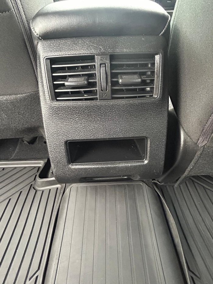 2023 Mitsubishi Outlander ES