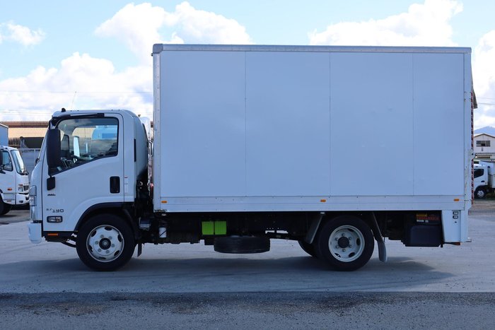 2022 Isuzu N Series