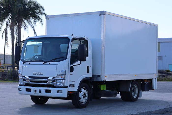 2022 Isuzu N Series