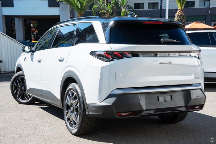 2025 Peugeot 5008 GT Premium Hybrid