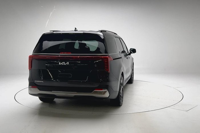 2024 Kia Carnival GT-Line Lite
