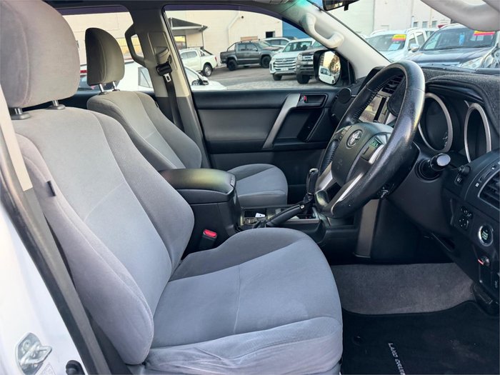 2009 TOYOTA LANDCRUISER PRADO GXL (4x4)