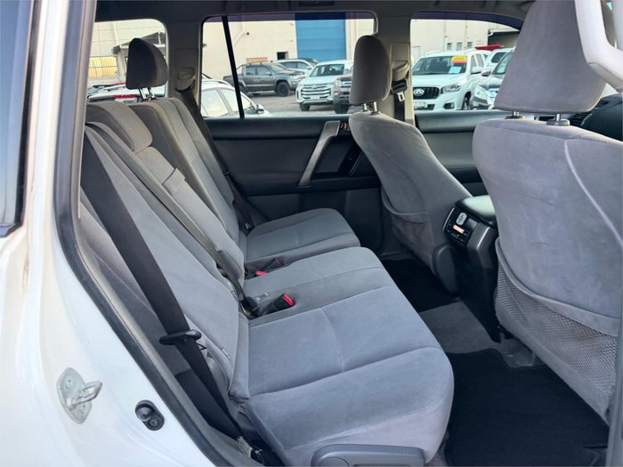 2009 TOYOTA LANDCRUISER PRADO GXL (4x4)